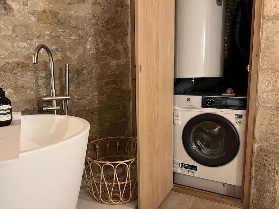 Apartament Marais - Unique Duplex Decorated With Taste Paryż Zewnętrze zdjęcie